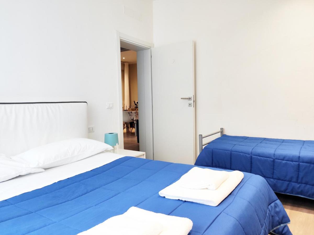 Mamma Casa Marina Center Apartments ريميني المظهر الخارجي الصورة