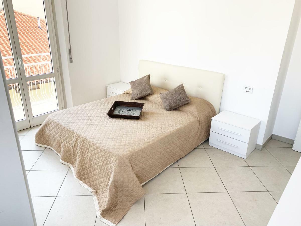 Mamma Casa Marina Center Apartments ريميني المظهر الخارجي الصورة